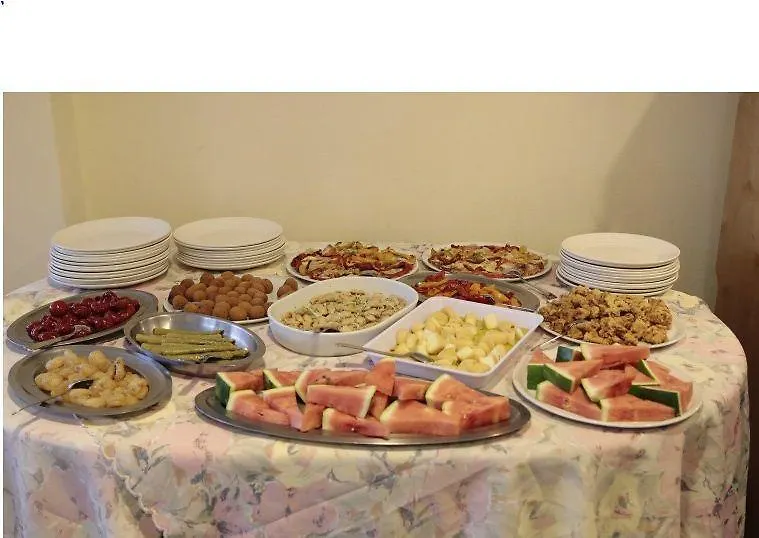 סן פדלה אינטלבי Hotel Ristorante Vittoria