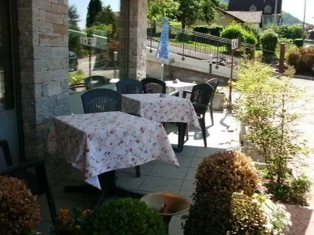 סן פדלה אינטלבי Hotel Ristorante Vittoria