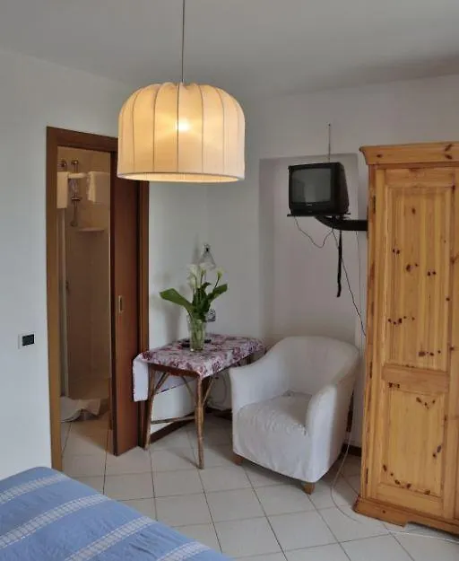 Hotel Ristorante Vittoria San Fedele Intelvi